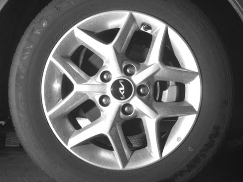 Used 2025 Kia Soul LX w/ LX Technology Package image 13