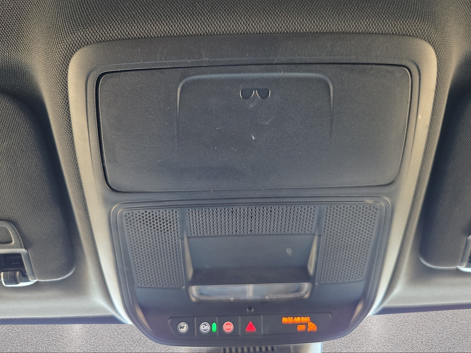 Used 2025 Chevrolet Equinox LT w/ Convenience Package II FWD image 19