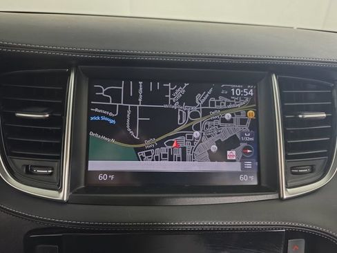 Used 2020 INFINITI QX50 Luxe w/ Navigation Package AWD/4WD image 17