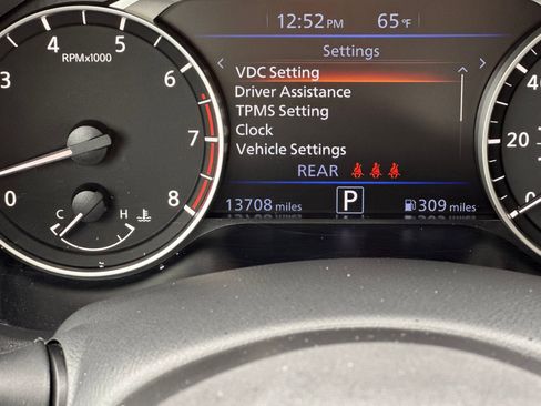 Used 2025 Nissan Altima 2.5 SV image 22