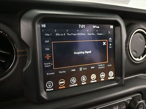 Used 2022 Jeep Gladiator Overland image 31