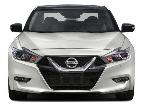 Used 2016 Nissan Maxima Platinum w/ Interior Lighting Package FWD image 4