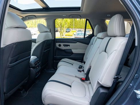 New 2026 Honda Pilot Touring image 11