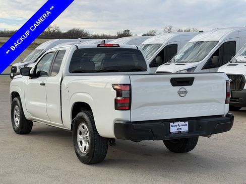 Used 2024 Nissan Frontier S w/ S Utility Package image 6