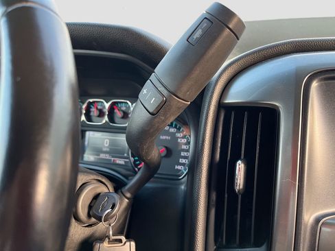 Used 2019 Chevrolet Silverado 1500 LT w/ All Star Edition image 17