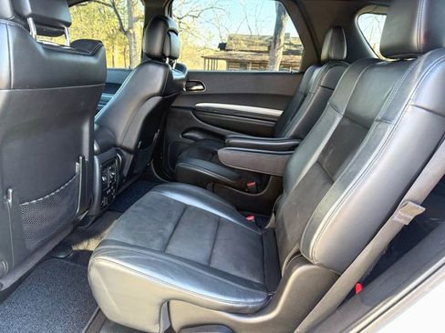 Used 2019 Dodge Durango GT image 29