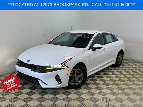 Used 2021 Kia K5 LXS image 1