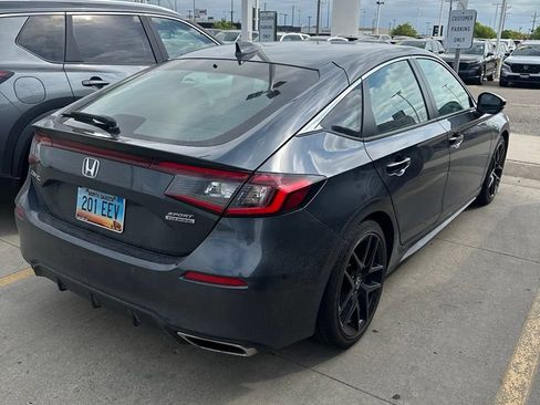 Used 2024 Honda Civic Sport Touring image 5