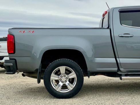 Used 2019 Chevrolet Colorado LT w/ LT Convenience Package image 10