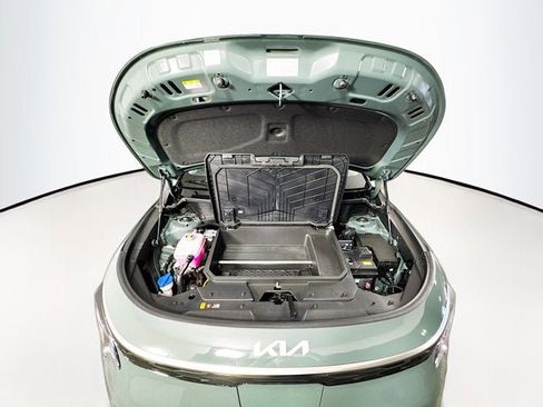 New 2026 Kia Niro Wind FWD image 32
