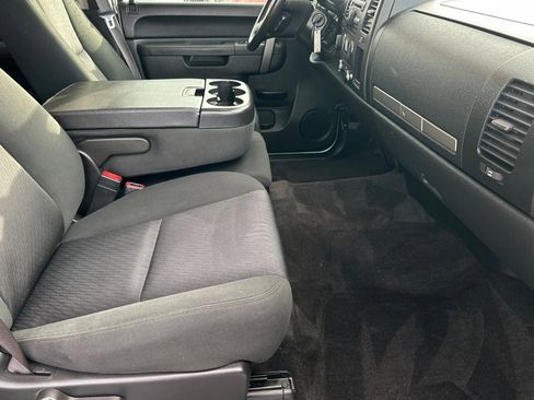 Used 2012 Chevrolet Silverado 1500 LT image 15