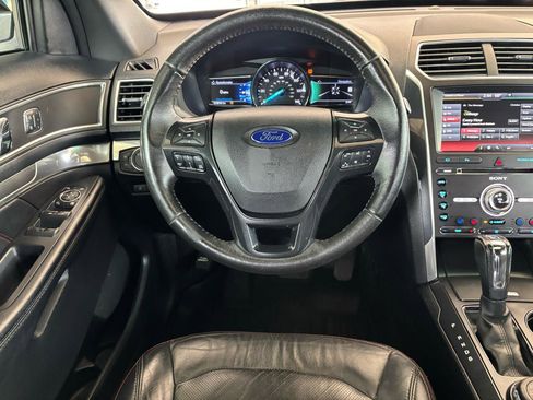 Used 2016 Ford Explorer Sport w/ Equipment Group 401A AWD/4WD image 11
