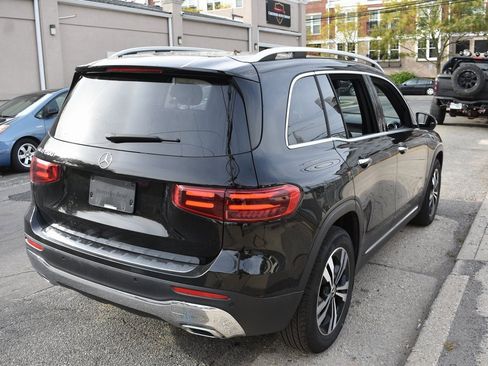 Used 2025 Mercedes-Benz GLB 250 image 6