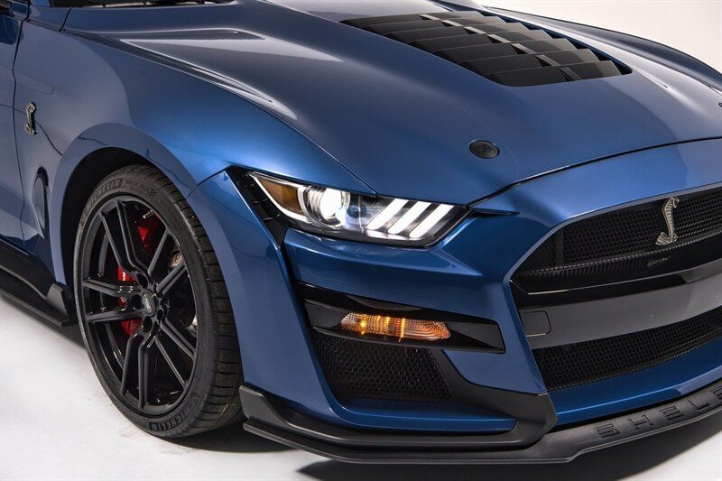 Used 2021 Ford Mustang Shelby GT500 w/ Technology Package RWD image 42