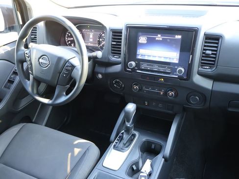 Used 2022 Nissan Frontier S w/ Technology Package image 15