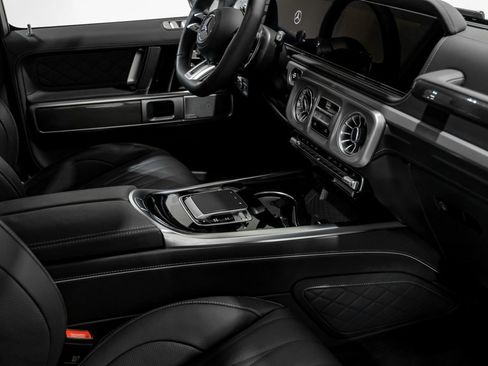 Used 2025 Mercedes-Benz G 63 AMG 4MATIC image 21