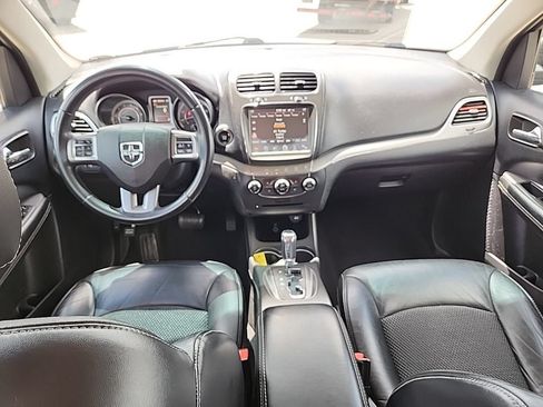 Used 2018 Dodge Journey Crossroad AWD/4WD image 32