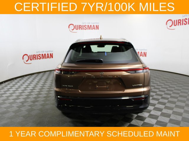 Used 2025 Toyota Crown Signia w/ Advanced Technology Package AWD/4WD image 7