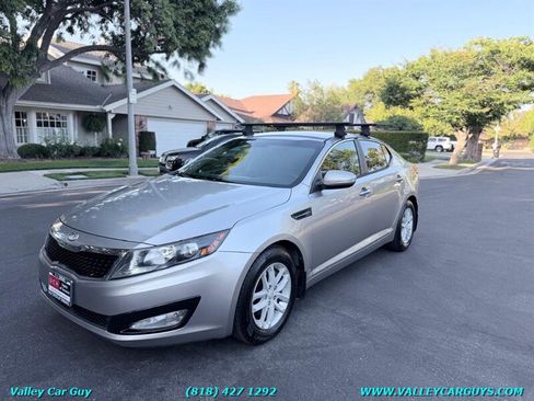 Used 2012 Kia Optima LX FWD image 1