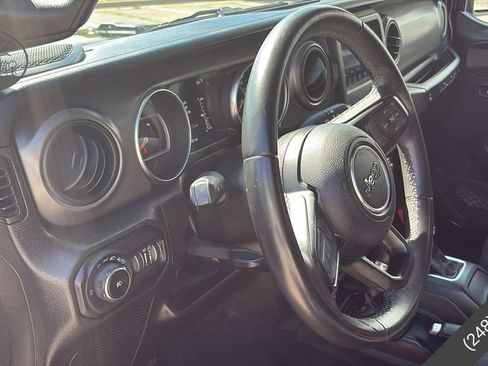 Used 2022 Jeep Wrangler Unlimited Sport image 8