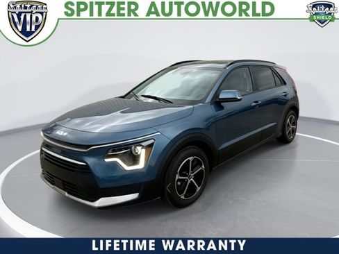 New 2026 Kia Niro EX image 1