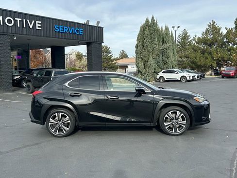 Used 2019 Lexus UX 200 w/ Accessory Package 2 FWD image 3