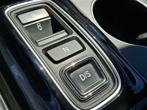 Used 2023 Honda Pilot Elite image 16