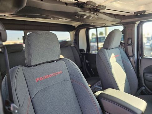 New 2026 Jeep Gladiator Rubicon image 25