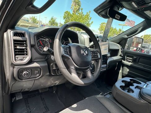 New 2026 RAM 3500 Tradesman AWD/4WD image 17