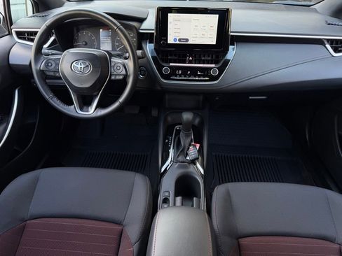 Certified 2025 Toyota Corolla SE w/ Convenience Package image 16