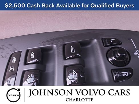 New 2026 Volvo XC90 B6 Plus w/ Protection Package Premier image 32