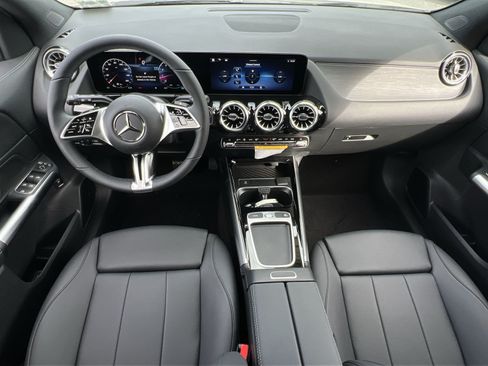 New 2026 Mercedes-Benz GLA 250 4MATIC image 28