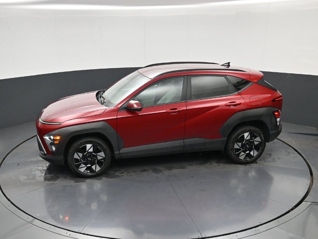 Used 2025 Hyundai Kona SEL AWD/4WD image 31