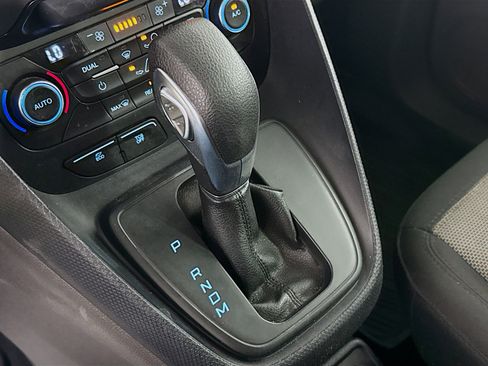 Used 2021 Ford Transit Connect XL image 20