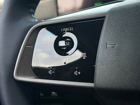 New 2026 Nissan Leaf Platinum+ image 29