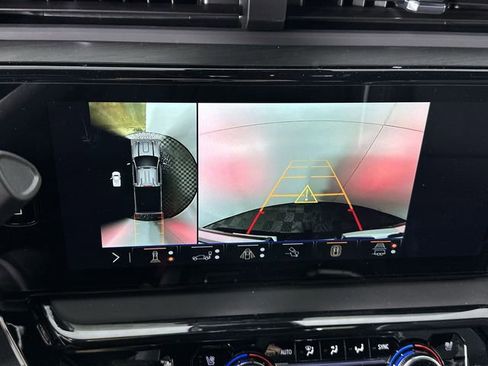 New 2026 GMC Sierra 2500 AT4X image 15