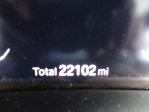 Used 2022 BMW 330i xDrive Sedan w/ Premium Package image 34