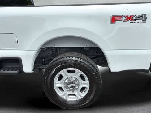 Used 2025 Ford F250 XLT w/ FX4 Off-Road Package AWD/4WD image 33