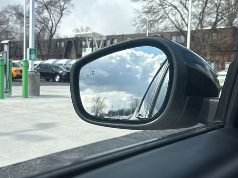 Used 2025 Ford Mustang Mach-E Select image 35