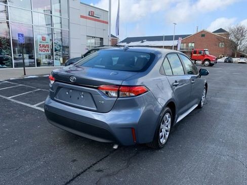 Certified 2025 Toyota Corolla LE image 4