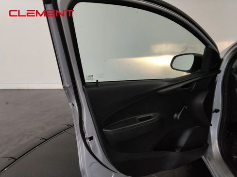 Used 2022 Chevrolet Spark LS image 22