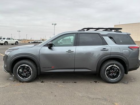 New 2026 Nissan Pathfinder Rock Creek w/ Rock Creek Premium Package AWD/4WD image 3