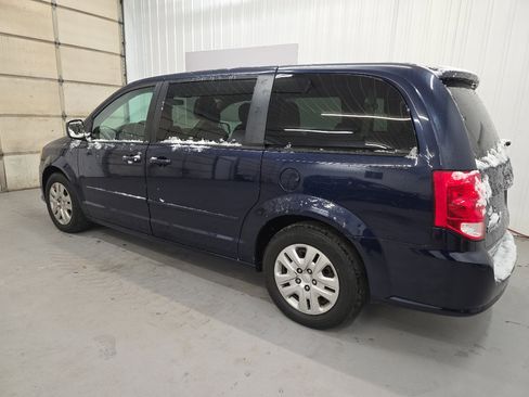 Used 2014 Dodge Grand Caravan SE w/ Quick Order Package 29E SE image 10