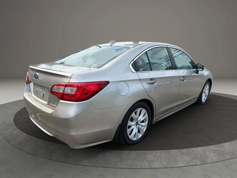 Used 2016 Subaru Legacy 2.5i Premium AWD/4WD image 5