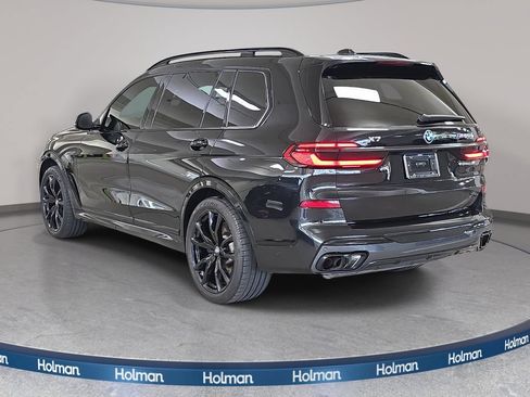 Certified 2025 BMW X7 M60i AWD/4WD image 9