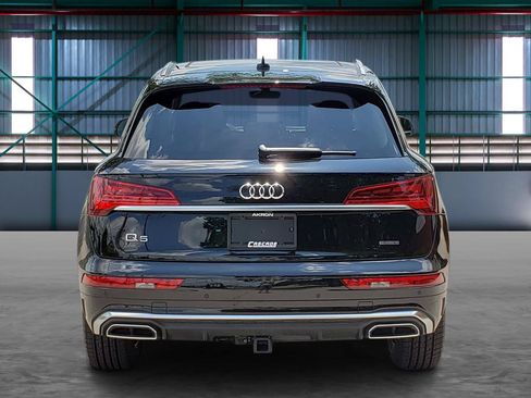 Used 2023 Audi Q5 2.0T Premium Plus w/ Premium Plus Package AWD/4WD image 4
