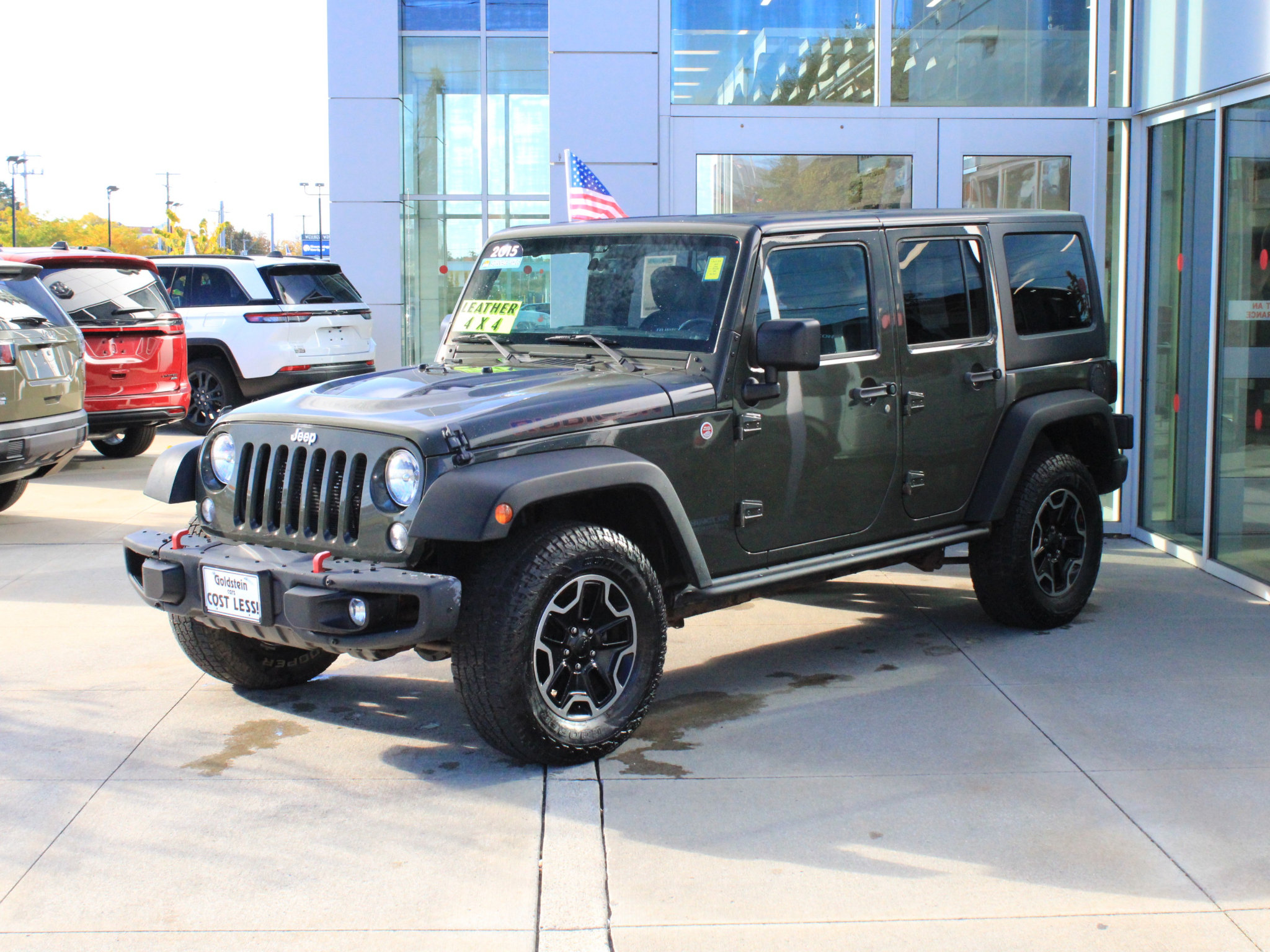 Used 2015 Jeep Wrangler Unlimited Rubicon AWD/4WD image 3