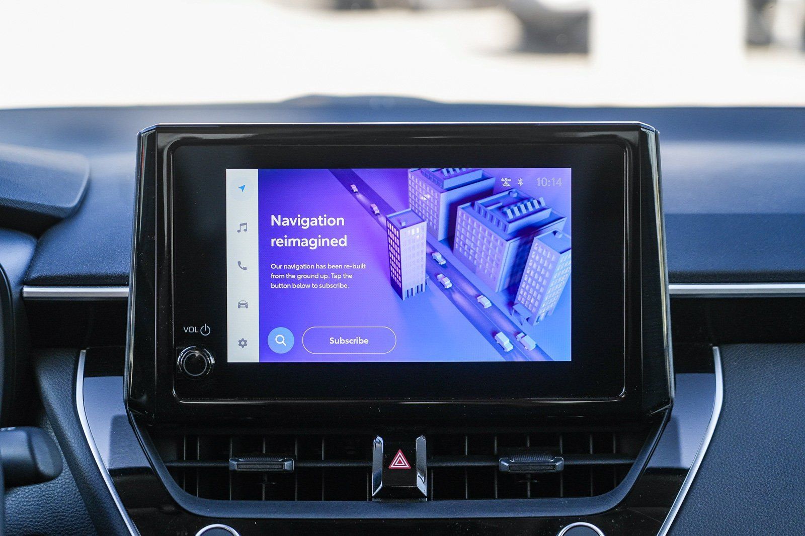 Used 2024 Toyota Corolla LE w/ LE Convenience Package FWD image 14