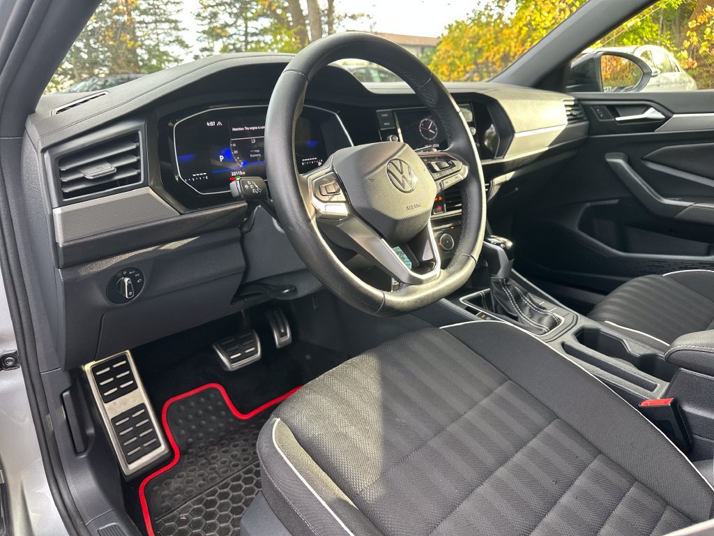Used 2024 Volkswagen Jetta Sport FWD image 12