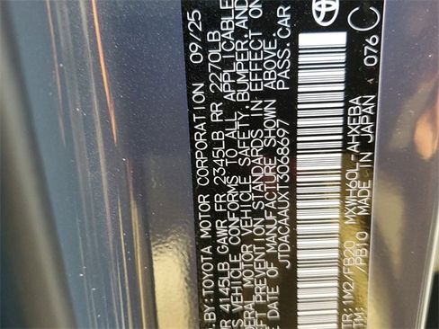 Used 2026 Toyota Prius LE image 29